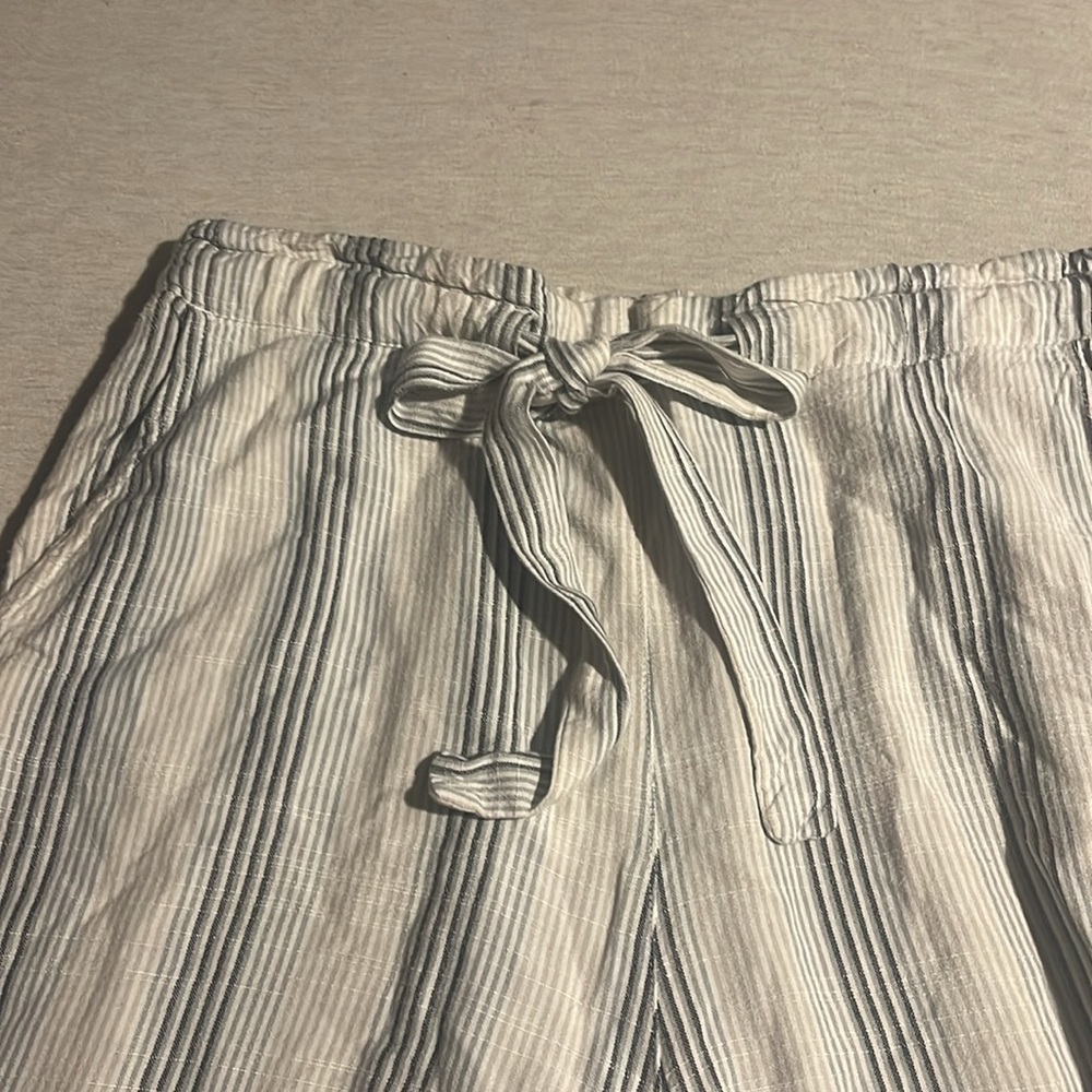 Volcom linen pants - Picture 2 of 3